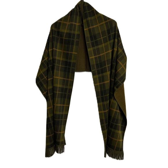 Nina Leonard 2 Skirts and 1 Shawl Olive Plaid Medium Blanket Knit - Picture 8 of 12